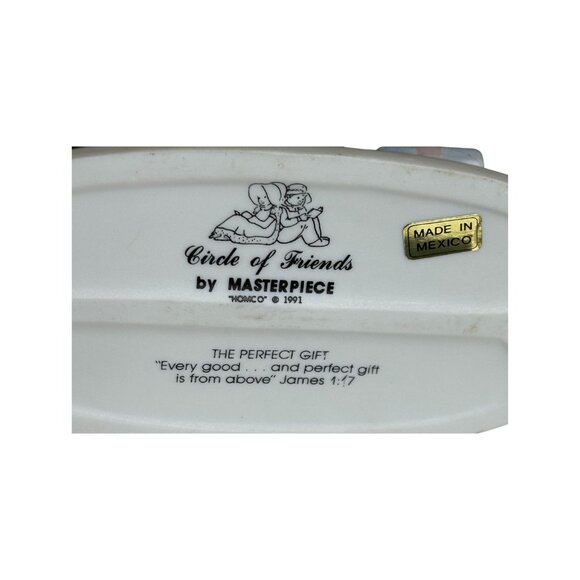 Vintage 1991 "The Perfect Gift" Circle Of Friends Figurine By Masterpiece Homco, - Picture 4 of 6